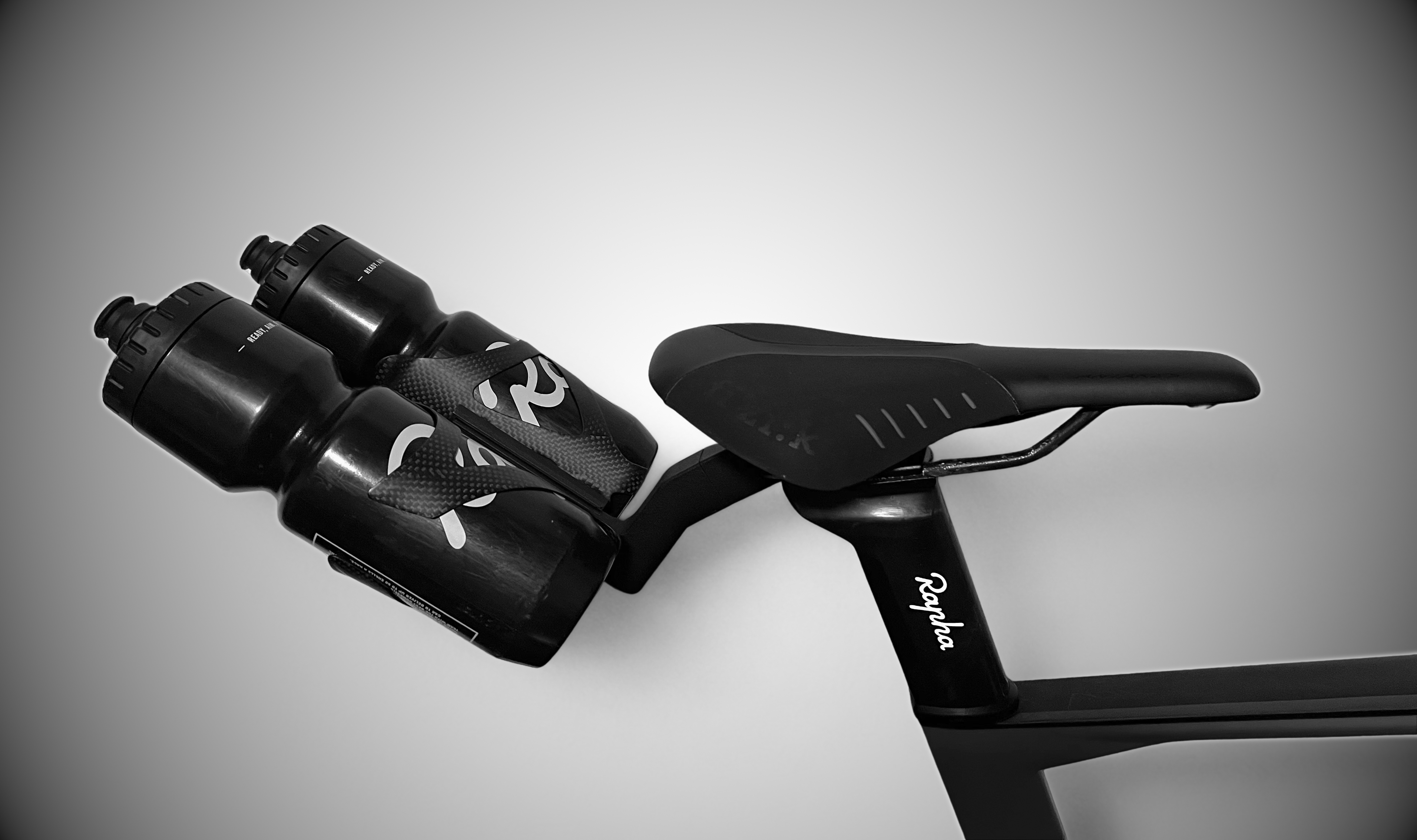 SpeedStack™ - Aero Rear Multi-bottle Carrier